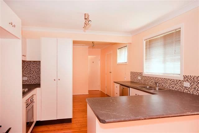 79 Knockator Crescent, CENTENARY HEIGHTS QLD 4350, Centenary Heights - Thumbnail 4