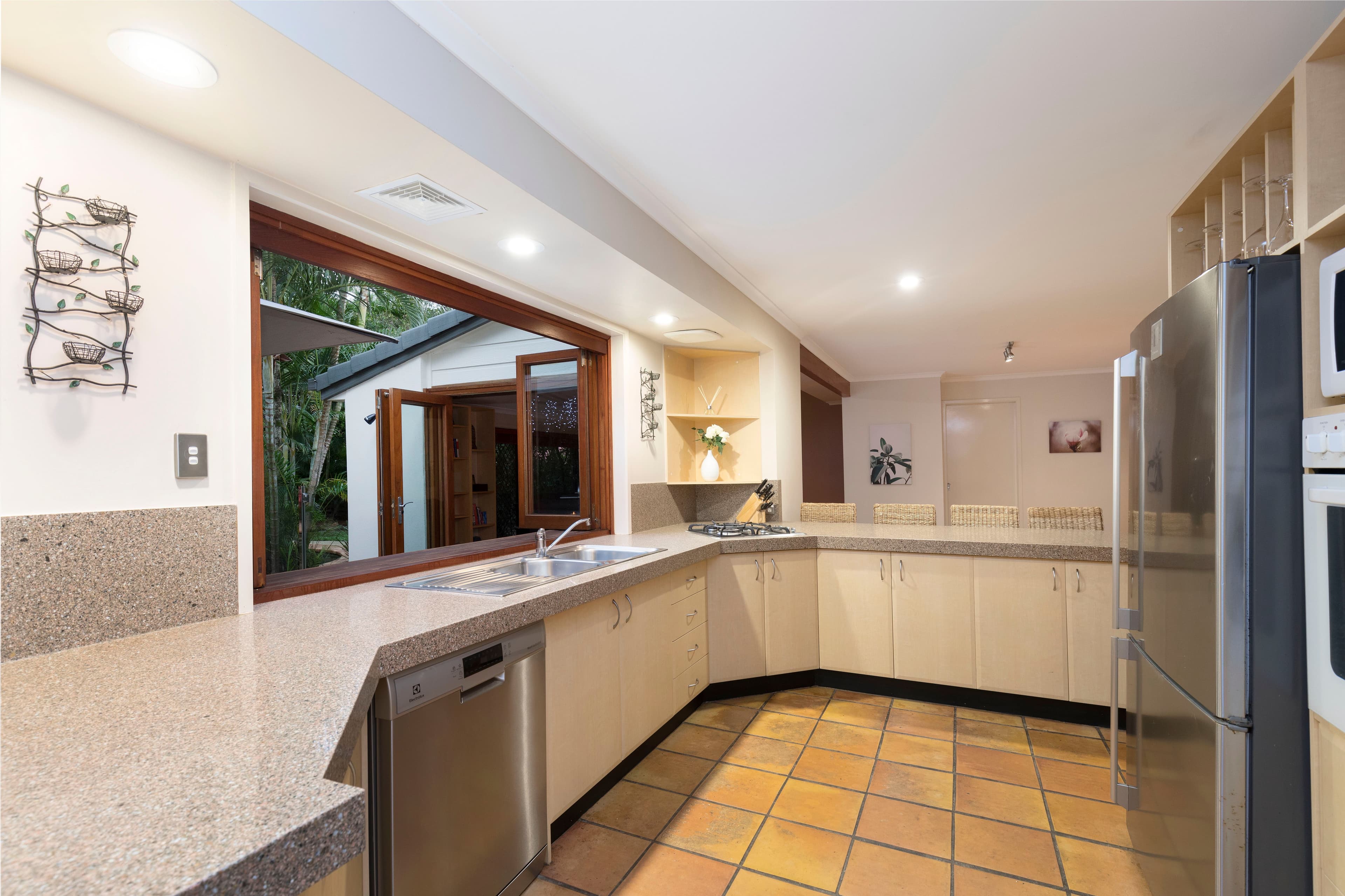 9 Kimruska Place, The Gap QLD 4061, The Gap - Thumbnail 5