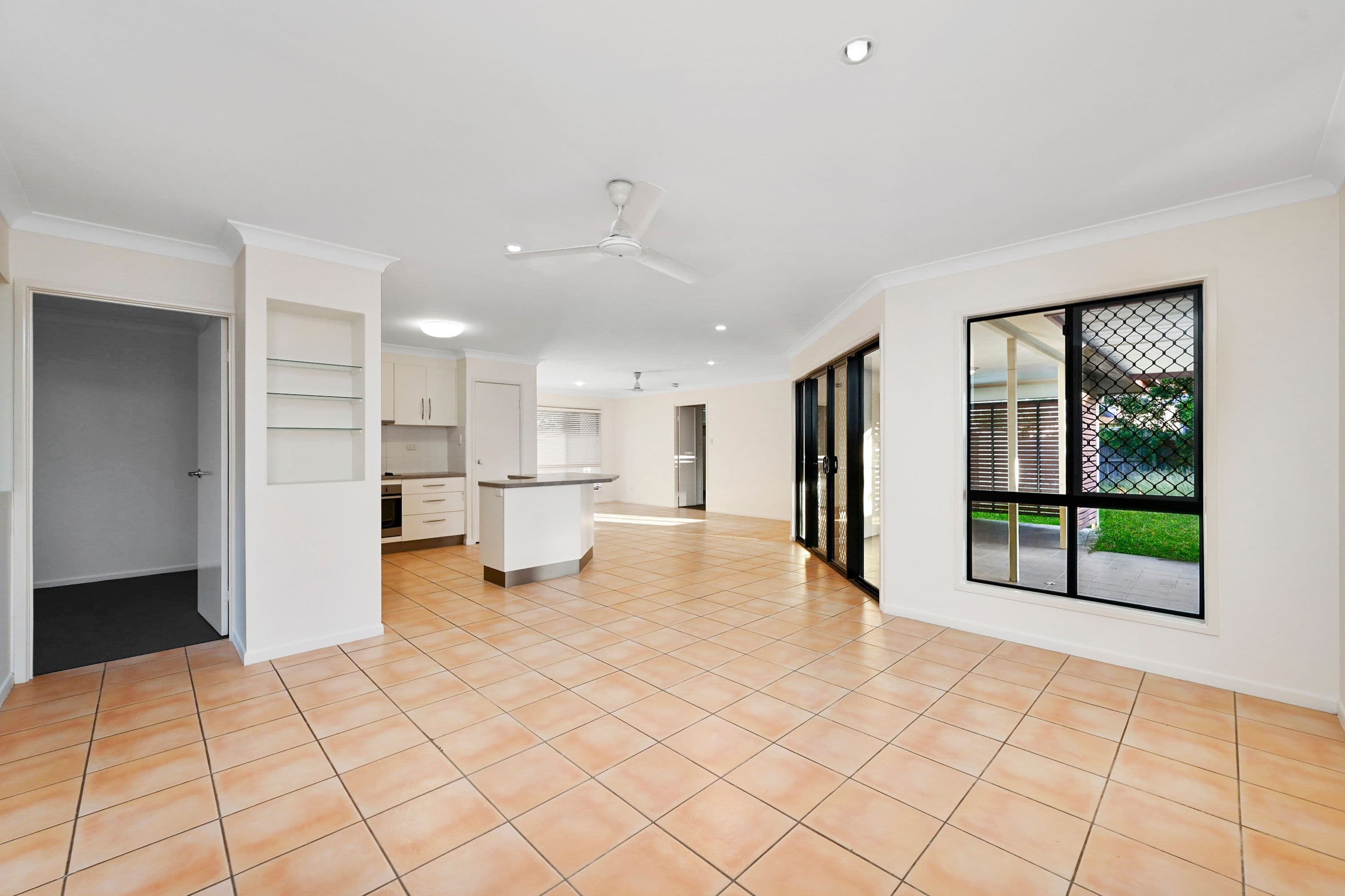 20 Lakefield Drive, Idalia QLD 4811, Idalia - Thumbnail 6