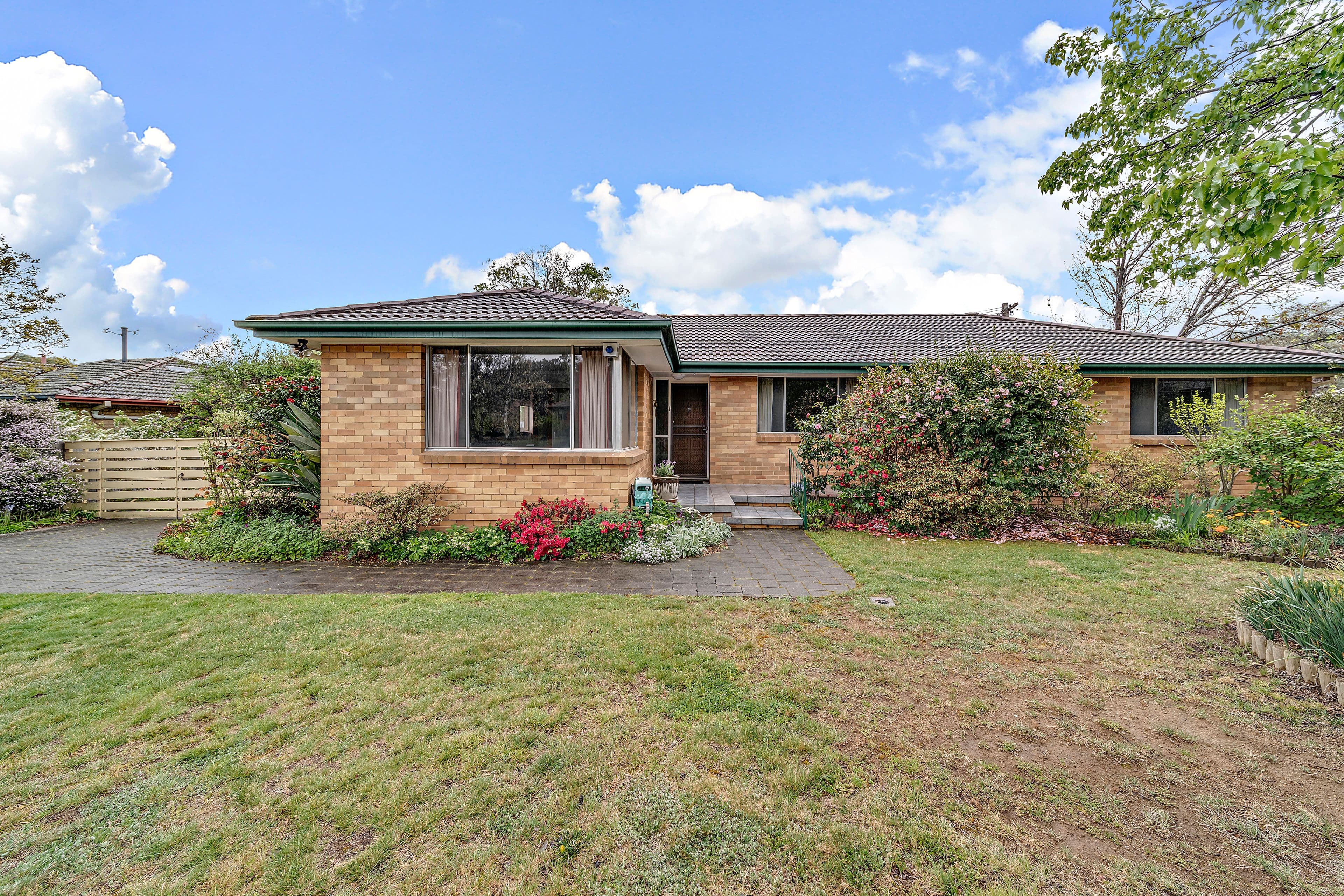 4 Moss Street, Cook ACT 2614, Cook - Image 1