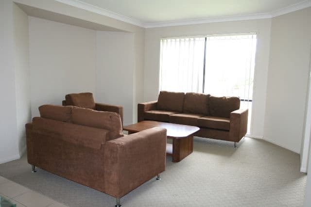 56 Summerlea Crescent, ORMEAU QLD 4208, Ormeau - Thumbnail 6