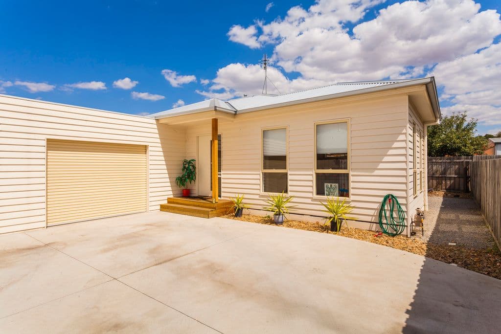 23 Maple Crescent, BELL PARK VIC 3215, Bell Park - Image 1