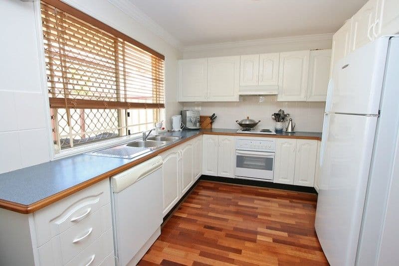 223 Victoria Avenue, MARGATE QLD 4019, Margate - Thumbnail 4