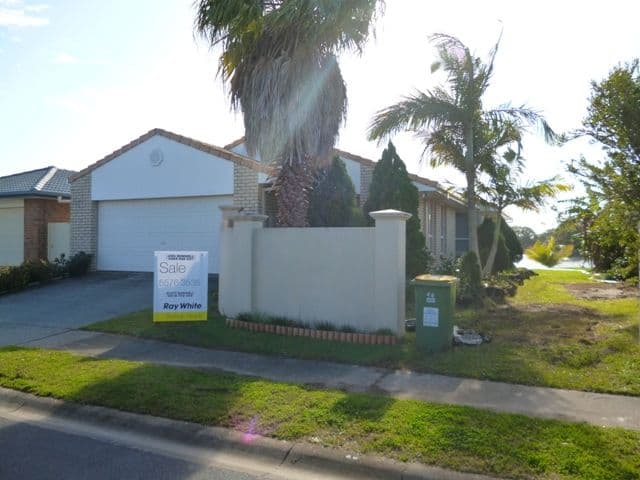 46 Galeen Drive, BURLEIGH WATERS QLD 4220, Burleigh Waters - Thumbnail 2