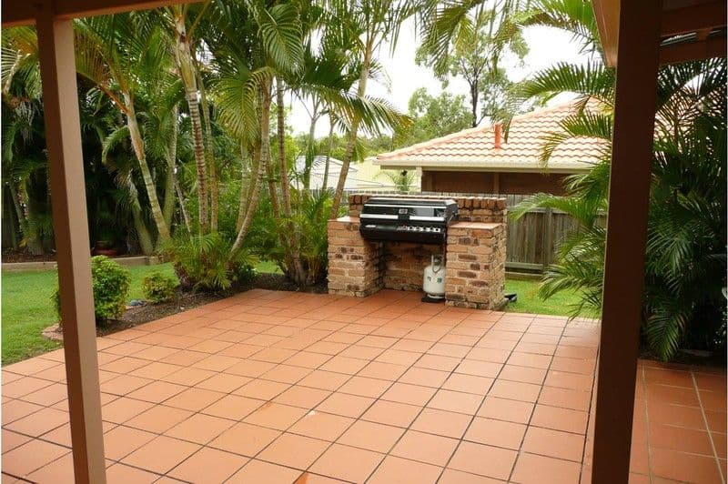 30 Athlone Street, TINGALPA QLD 4173, Tingalpa - Thumbnail 2