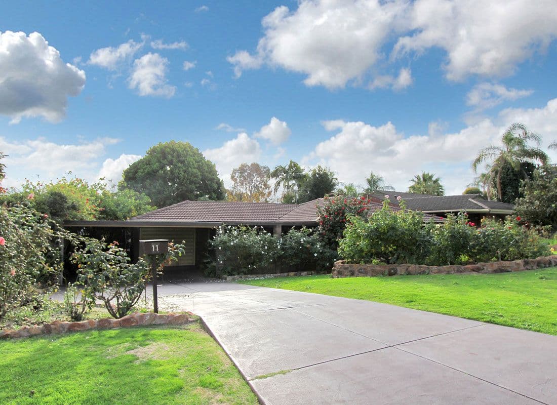 11 Winchester Way, LEEMING WA 6149, Leeming - Image 1