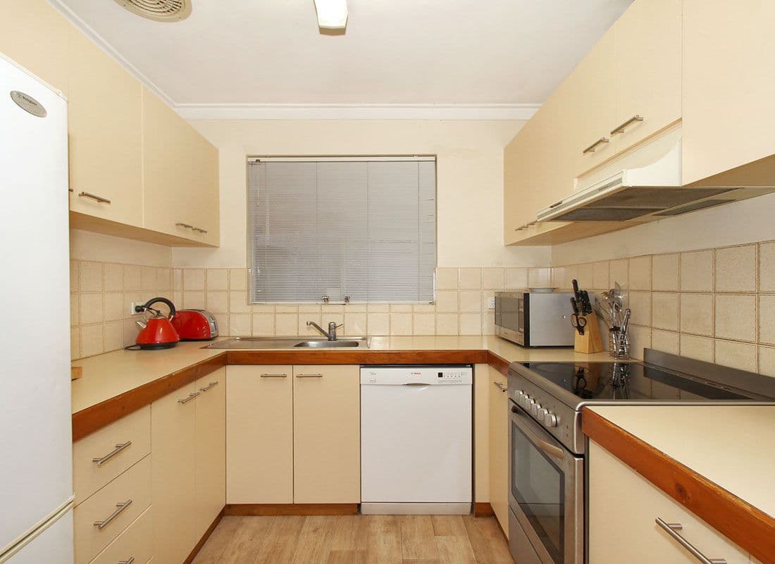 11 Winchester Way, LEEMING WA 6149, Leeming - Thumbnail 8