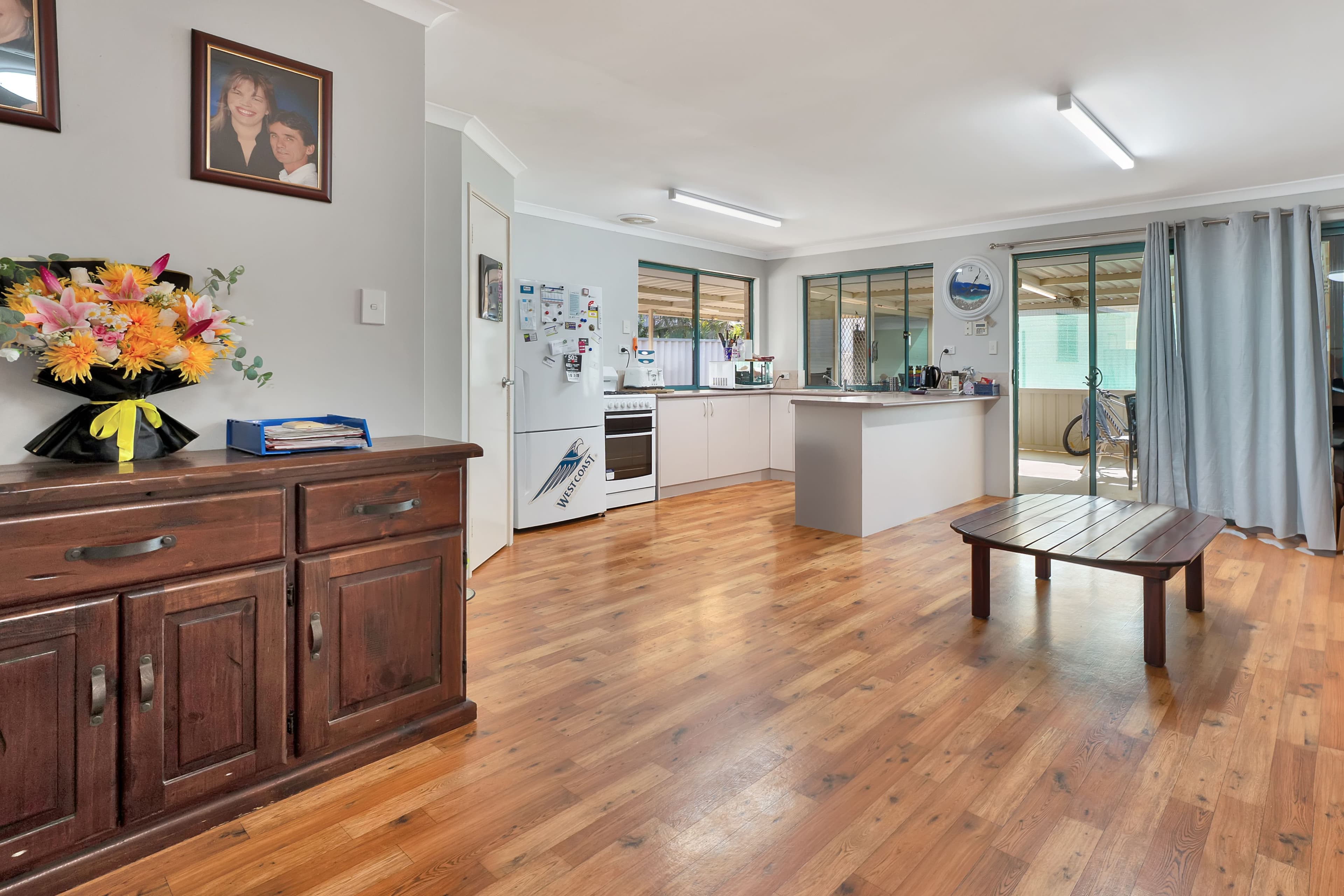12 Half Moon Drive, Waggrakine WA 6530, Waggrakine - Thumbnail 3