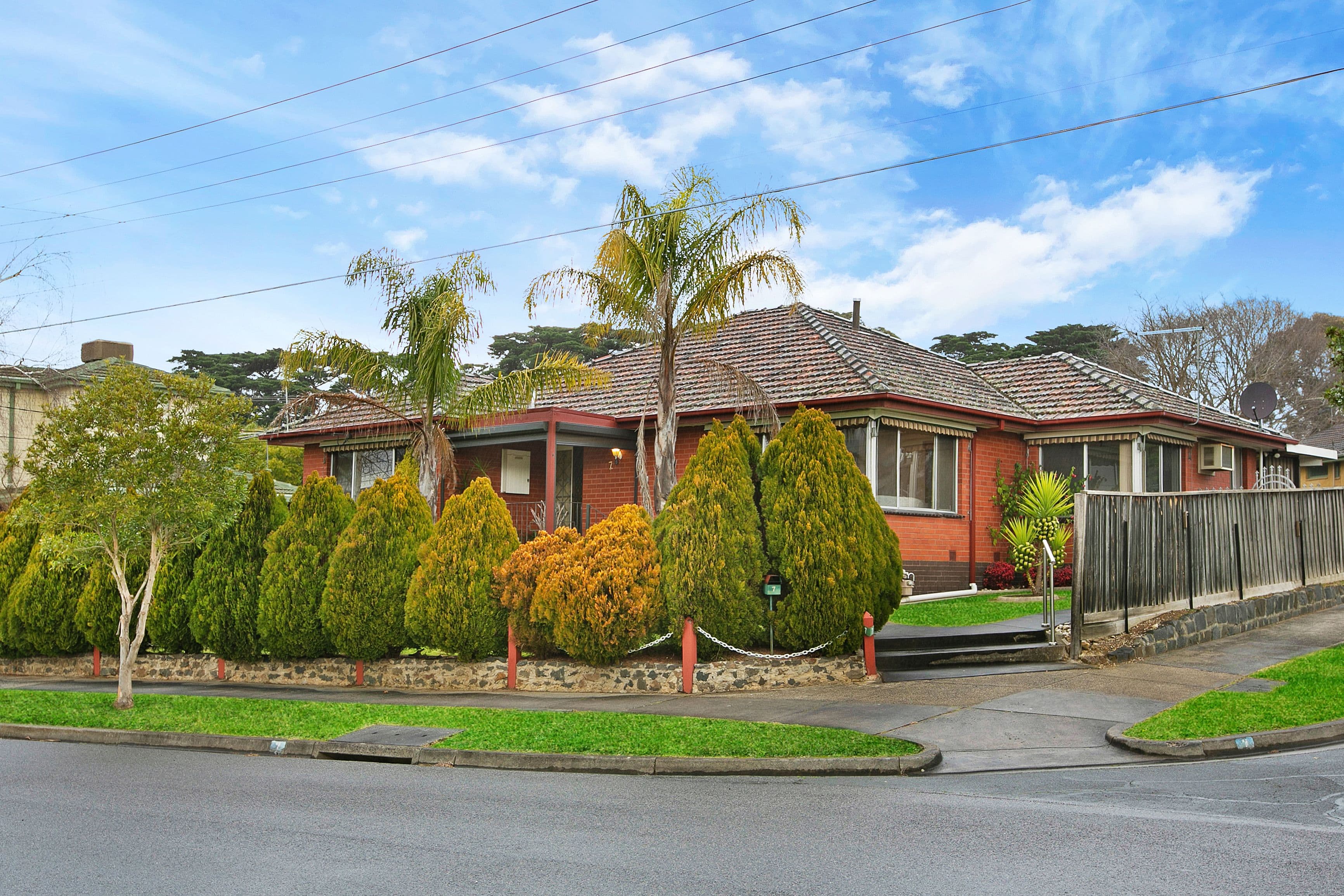 7 Dendaryl Drive, Bundoora VIC 3083, Bundoora - Thumbnail 2