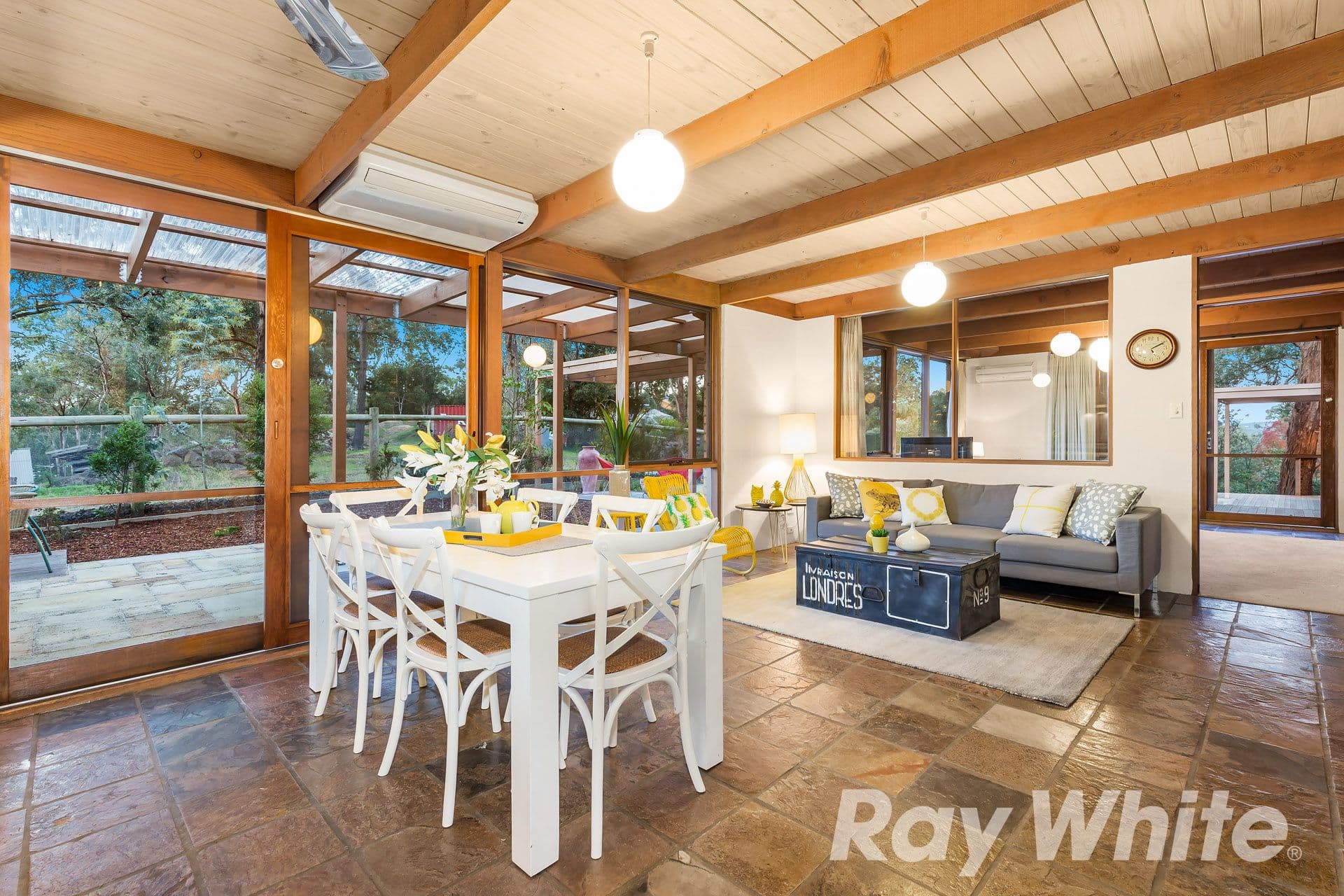 64 Warringah Crescent, Eltham North VIC 3095, Eltham North - Thumbnail 5