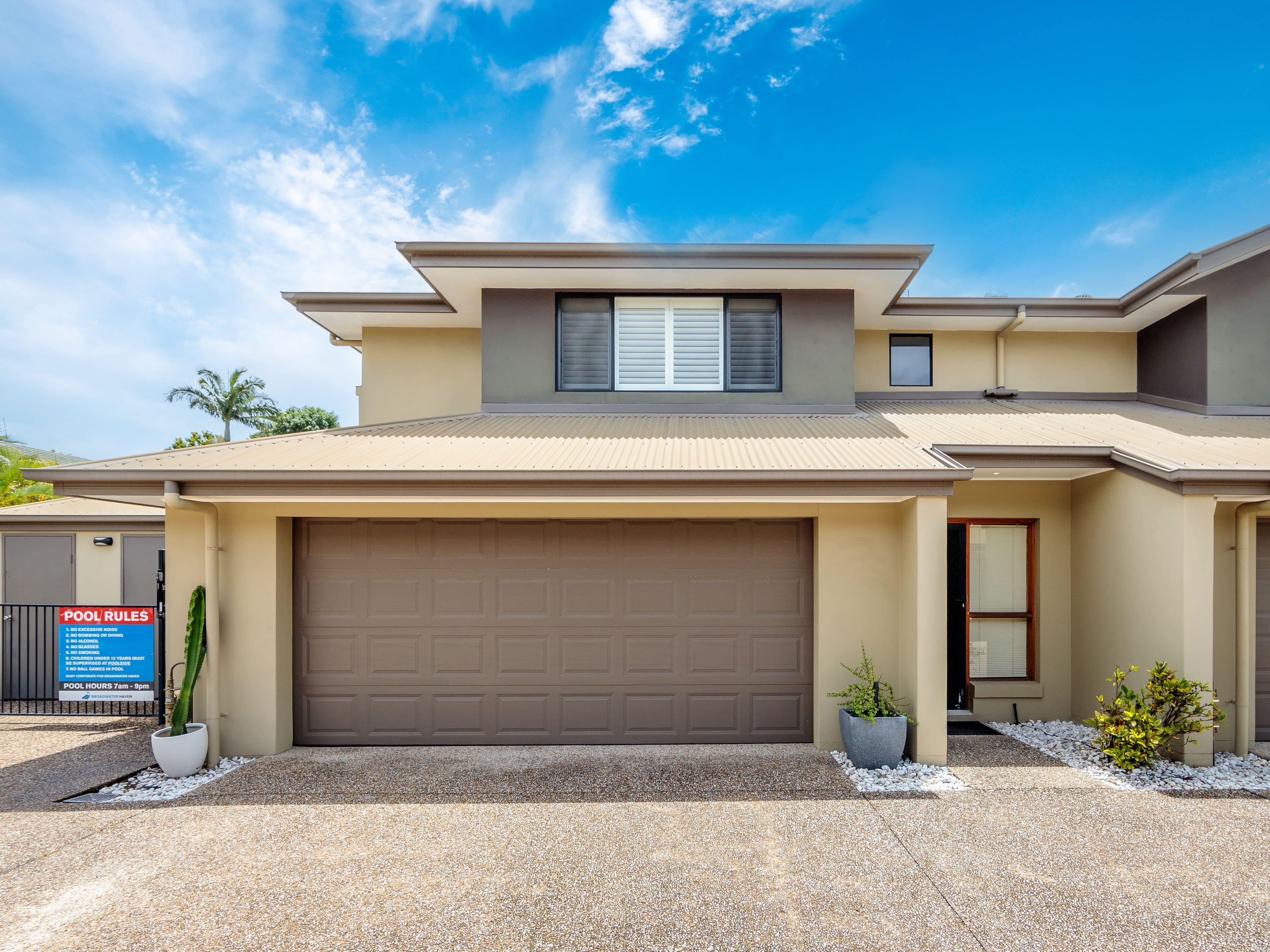 8 Gordon Street, Labrador QLD 4215, Labrador - Thumbnail 2