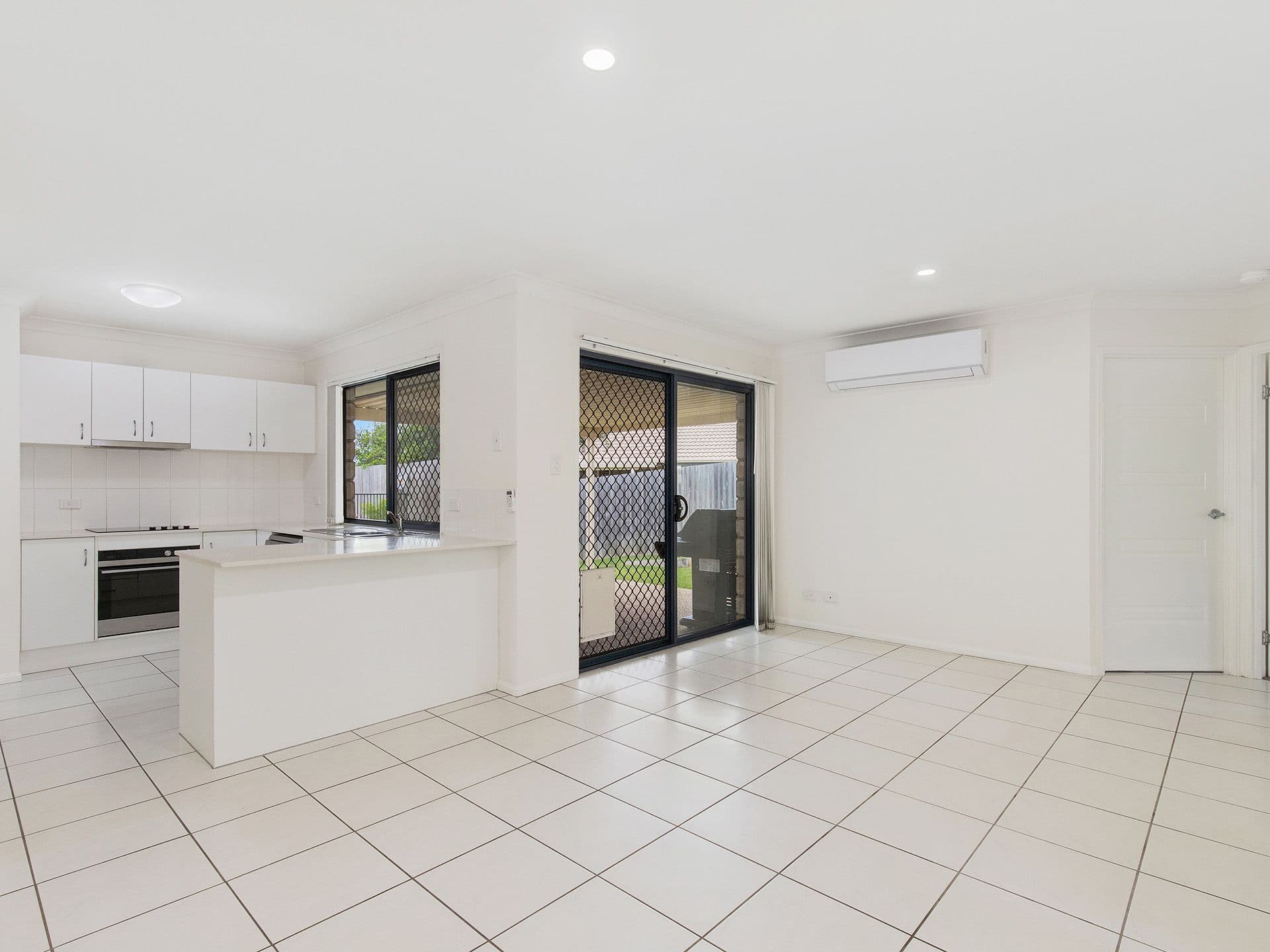 32 Eumundi Street, Ormeau QLD 4208, Ormeau - Thumbnail 4
