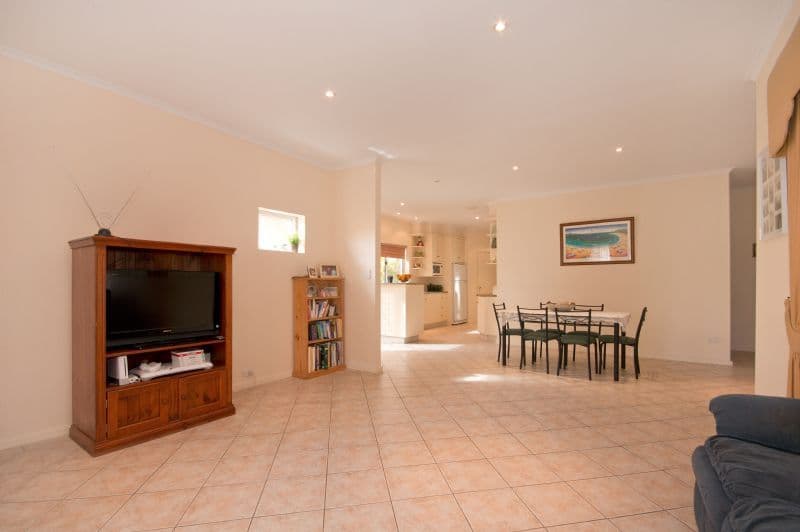 20 Laidlaw Street, HENLEY BEACH SA 5022, Henley Beach - Thumbnail 6