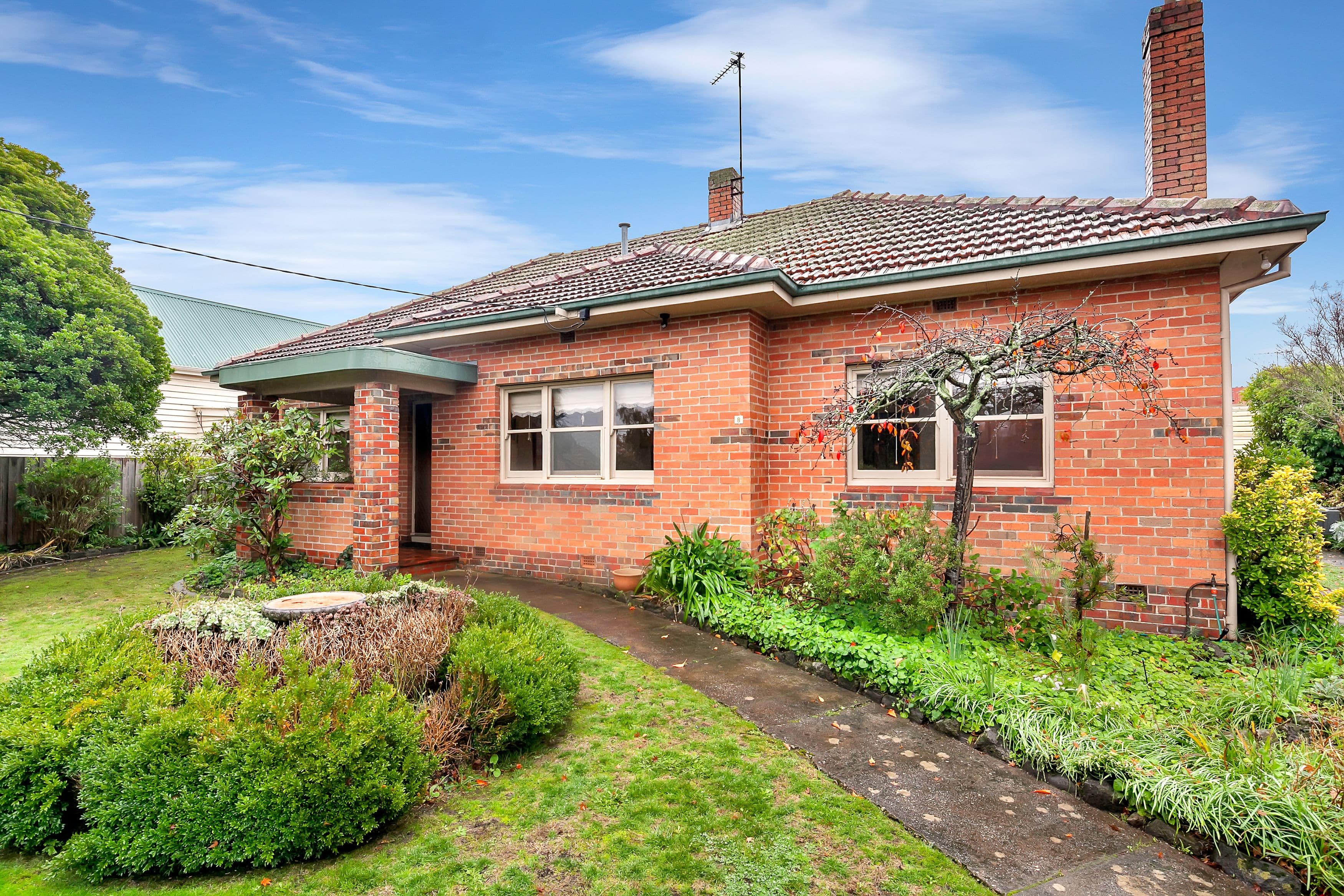 8 Duke Street, Newington VIC 3350, Newington - Image 1