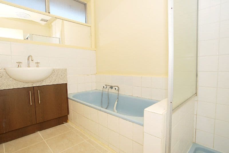 4 Stuart Street, NOBLE PARK VIC 3174, Noble Park - Thumbnail 3
