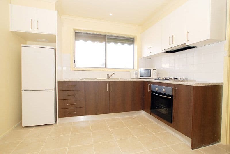 4 Stuart Street, NOBLE PARK VIC 3174, Noble Park - Thumbnail 4