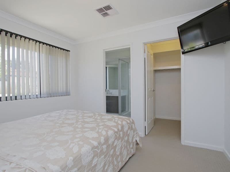 22 Towers Street, Kewdale WA 6105, Kewdale - Thumbnail 2