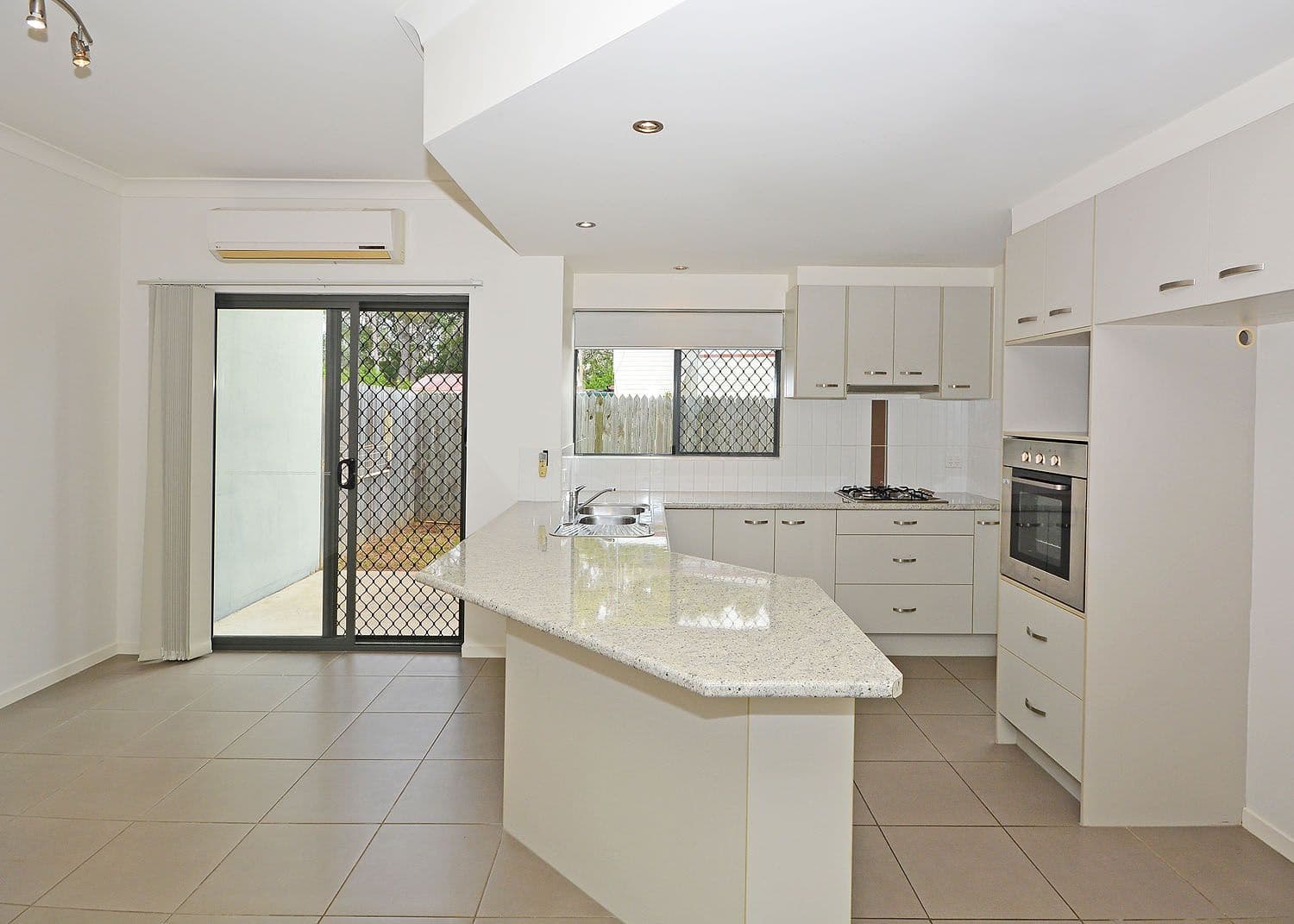115 Torquay Road, Scarness QLD 4655, Scarness - Thumbnail 2