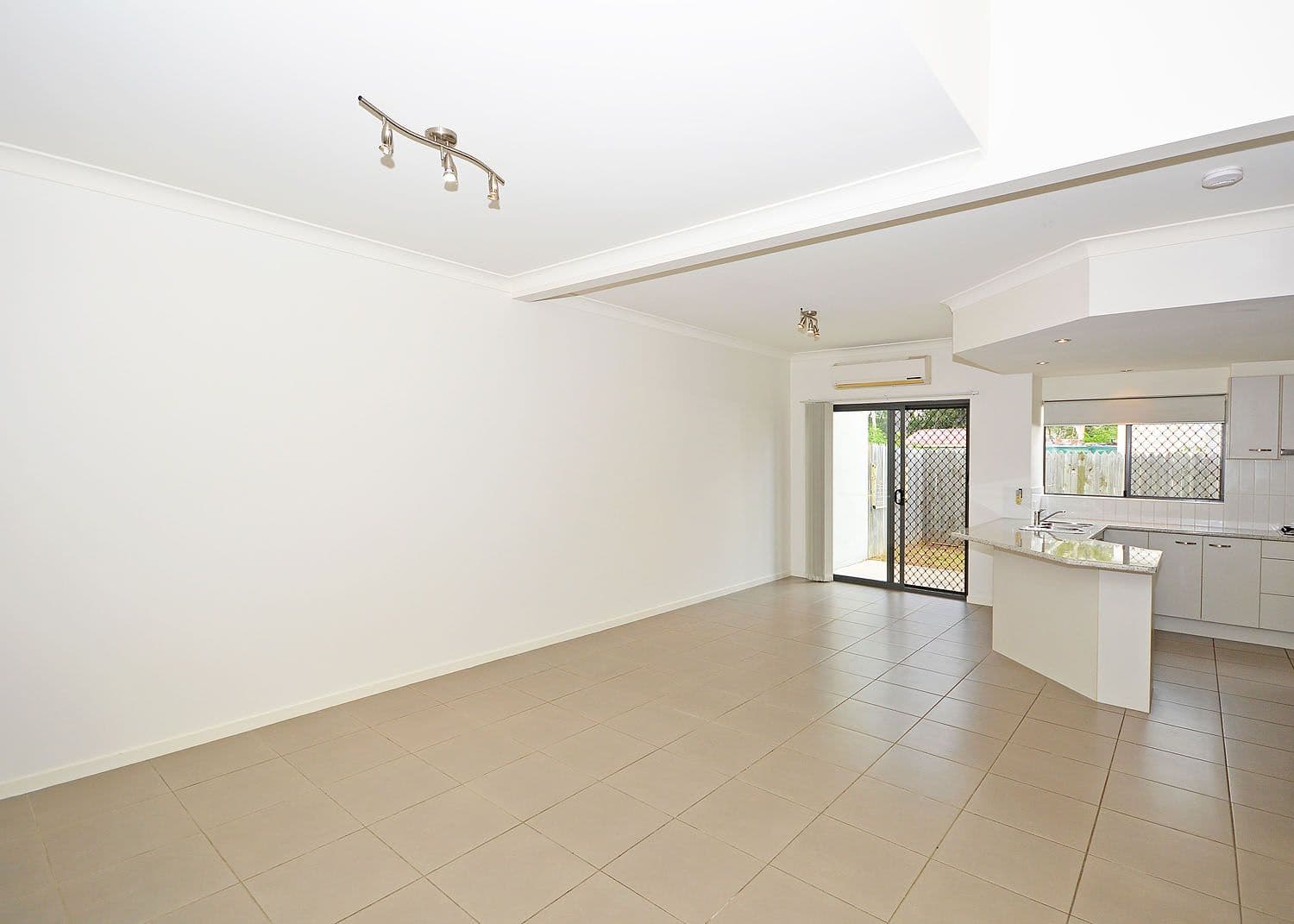 115 Torquay Road, Scarness QLD 4655, Scarness - Thumbnail 3