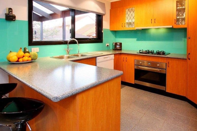 20 Charlotte Road, MILL PARK VIC 3082, Mill Park - Thumbnail 3