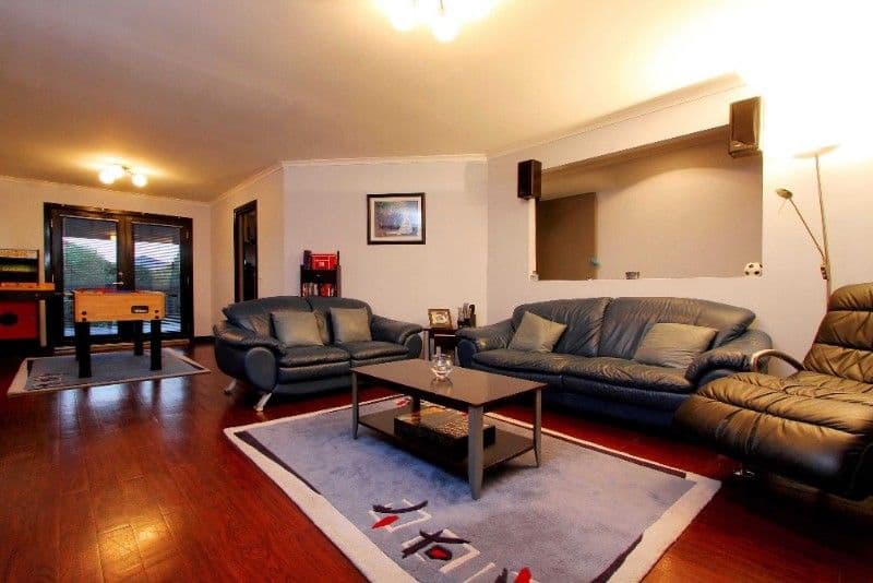 20 Charlotte Road, MILL PARK VIC 3082, Mill Park - Thumbnail 4