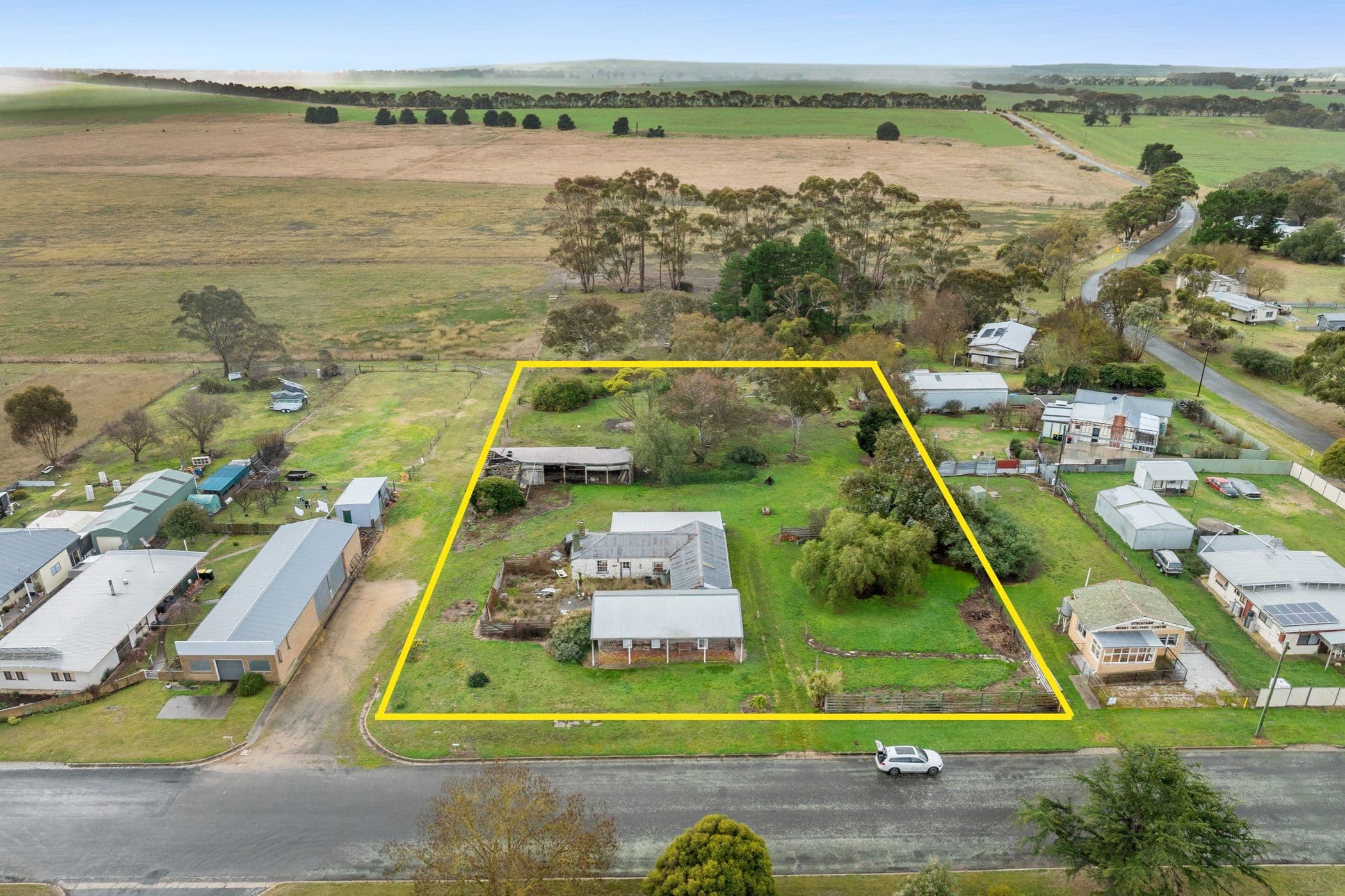 8 Campbell Street, Streatham VIC 3351, Streatham - Thumbnail 2