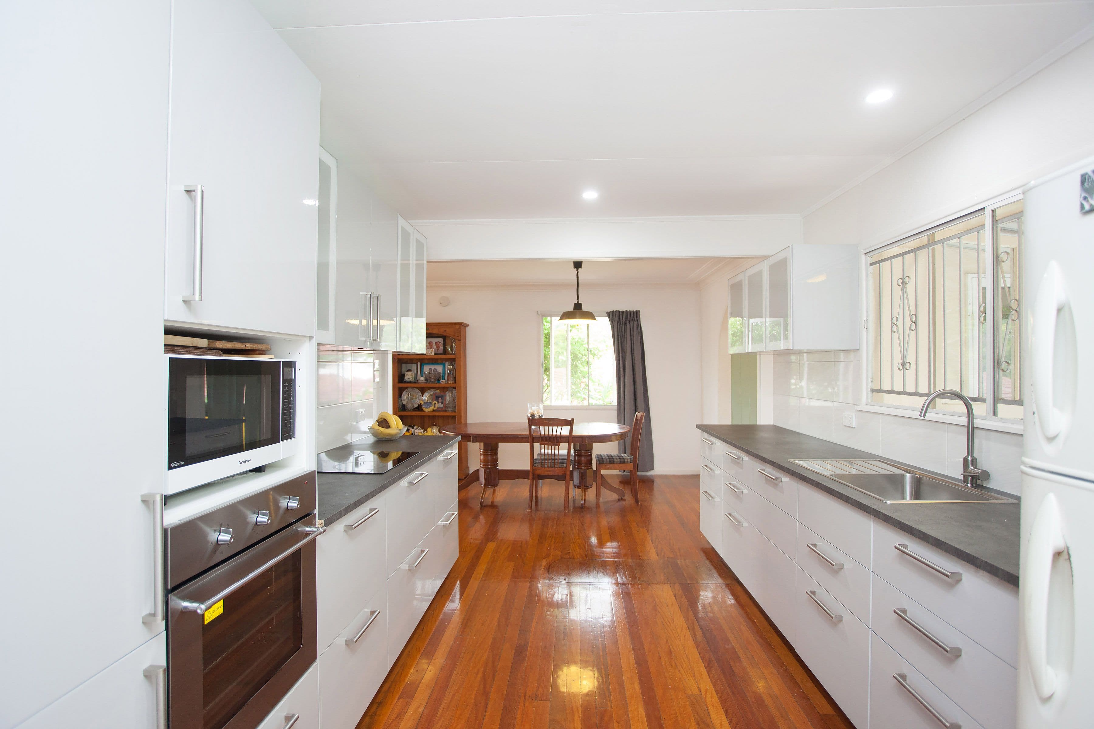84 Wishart Road, Upper Mount Gravatt QLD 4122, Upper Mount Gravatt - Thumbnail 2