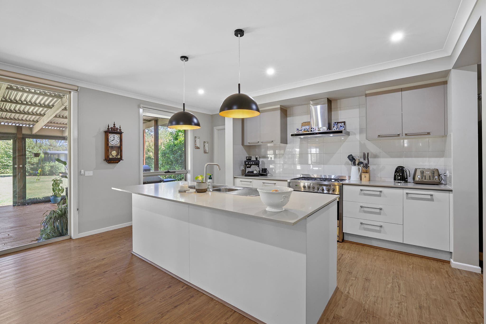 18 Ripplebrook Court, Drouin VIC 3818, Drouin - Thumbnail 2