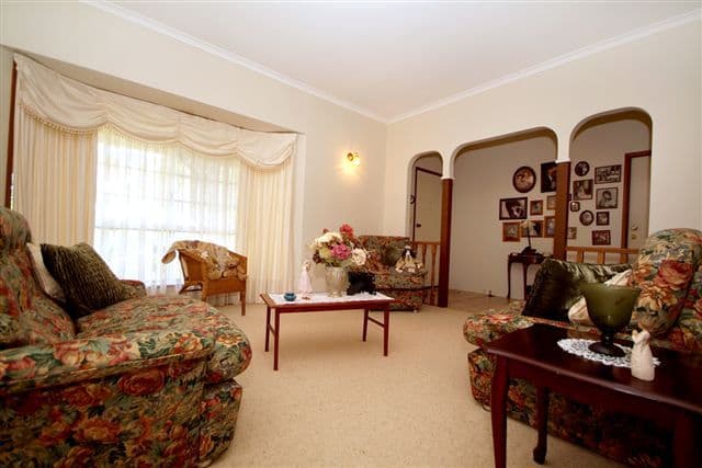 2  Radiata Court, DARLING HEIGHTS QLD 4350, Darling Heights - Thumbnail 2