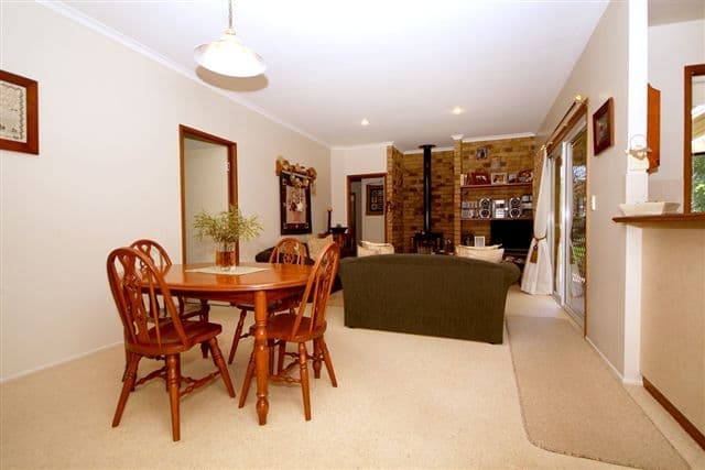 2  Radiata Court, DARLING HEIGHTS QLD 4350, Darling Heights - Thumbnail 5