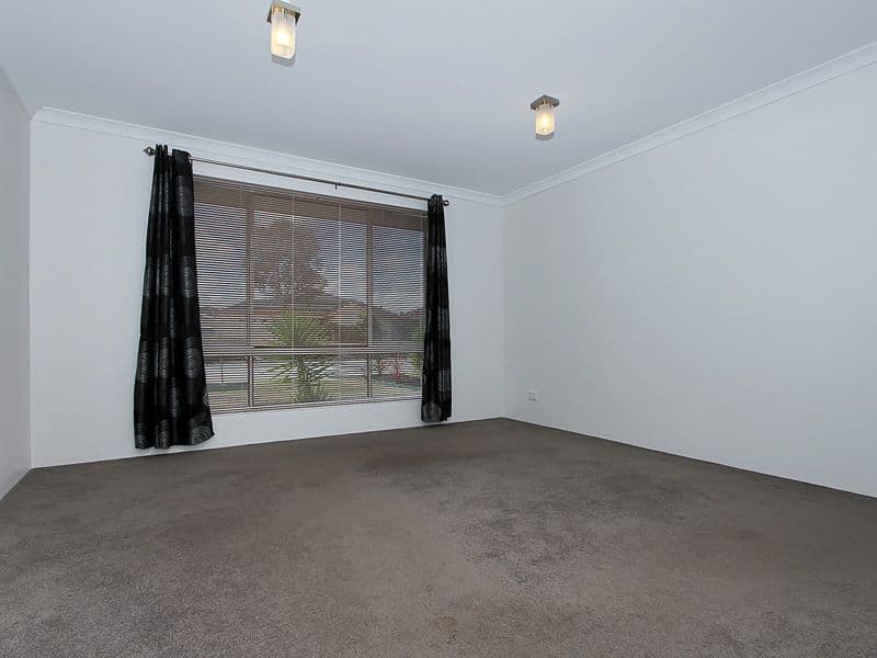 30 Ghost Gum Boulevard, BANKSIA GROVE WA 6031, Banksia Grove - Thumbnail 6