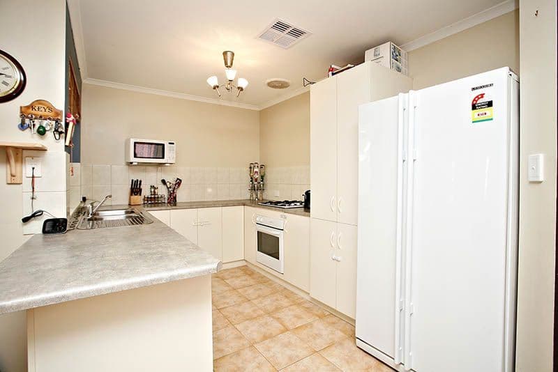 17 Chamberlain Drive, CHRISTIE DOWNS SA 5164, Christie Downs - Thumbnail 7