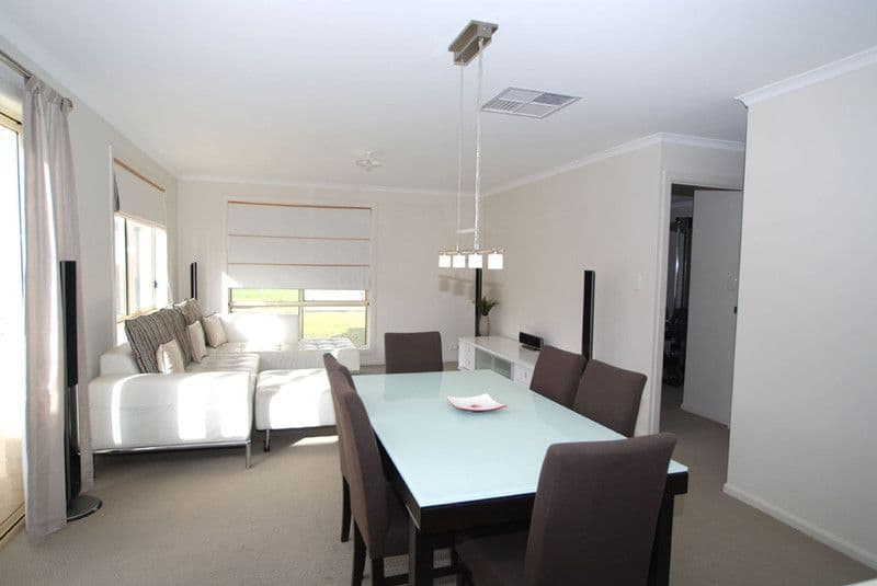 18 Blue Bay Avenue, ALDINGA BEACH SA 5173, Aldinga Beach - Thumbnail 4
