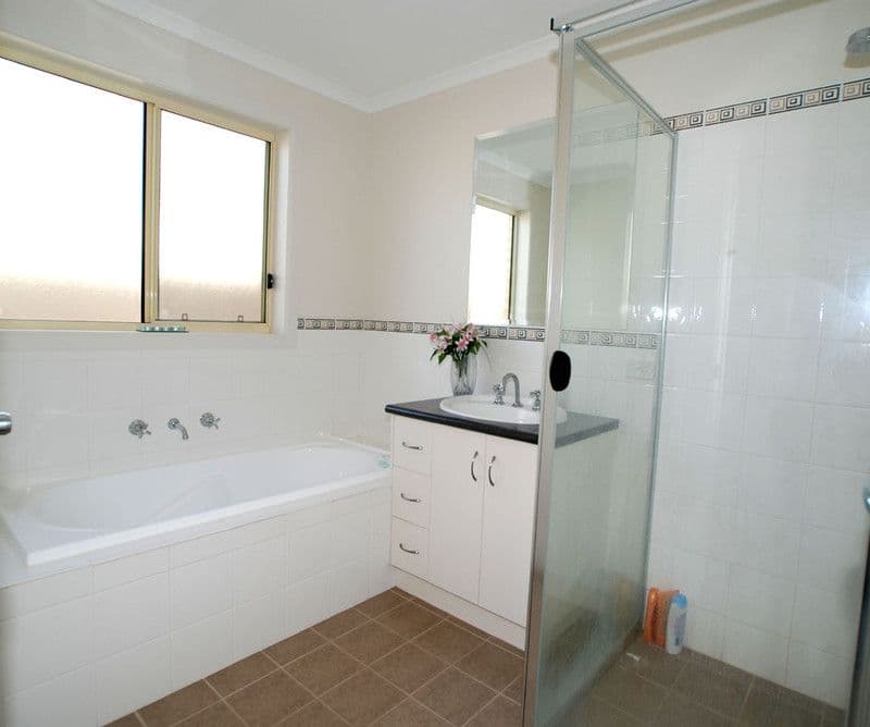 18 Blue Bay Avenue, ALDINGA BEACH SA 5173, Aldinga Beach - Thumbnail 7