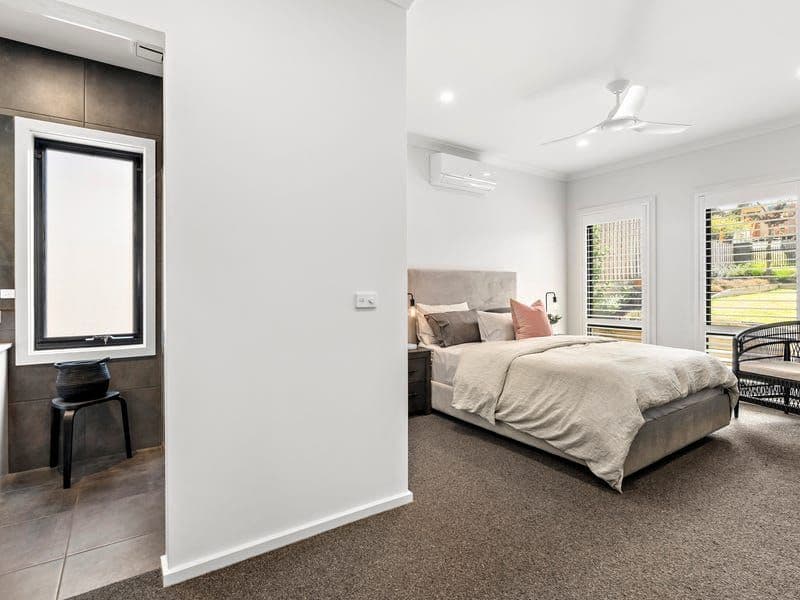 11 Atkinson Street, Chadstone VIC 3148, Chadstone - Thumbnail 5