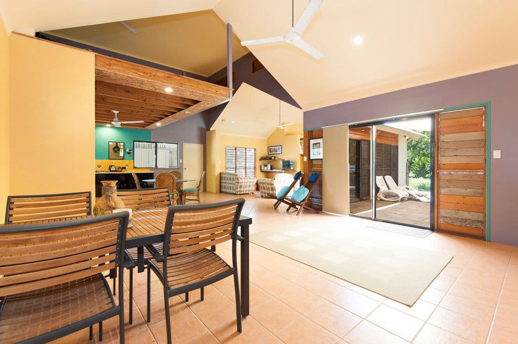 2 The Esplanade, WONGA BEACH QLD 4873, Wonga Beach - Thumbnail 4