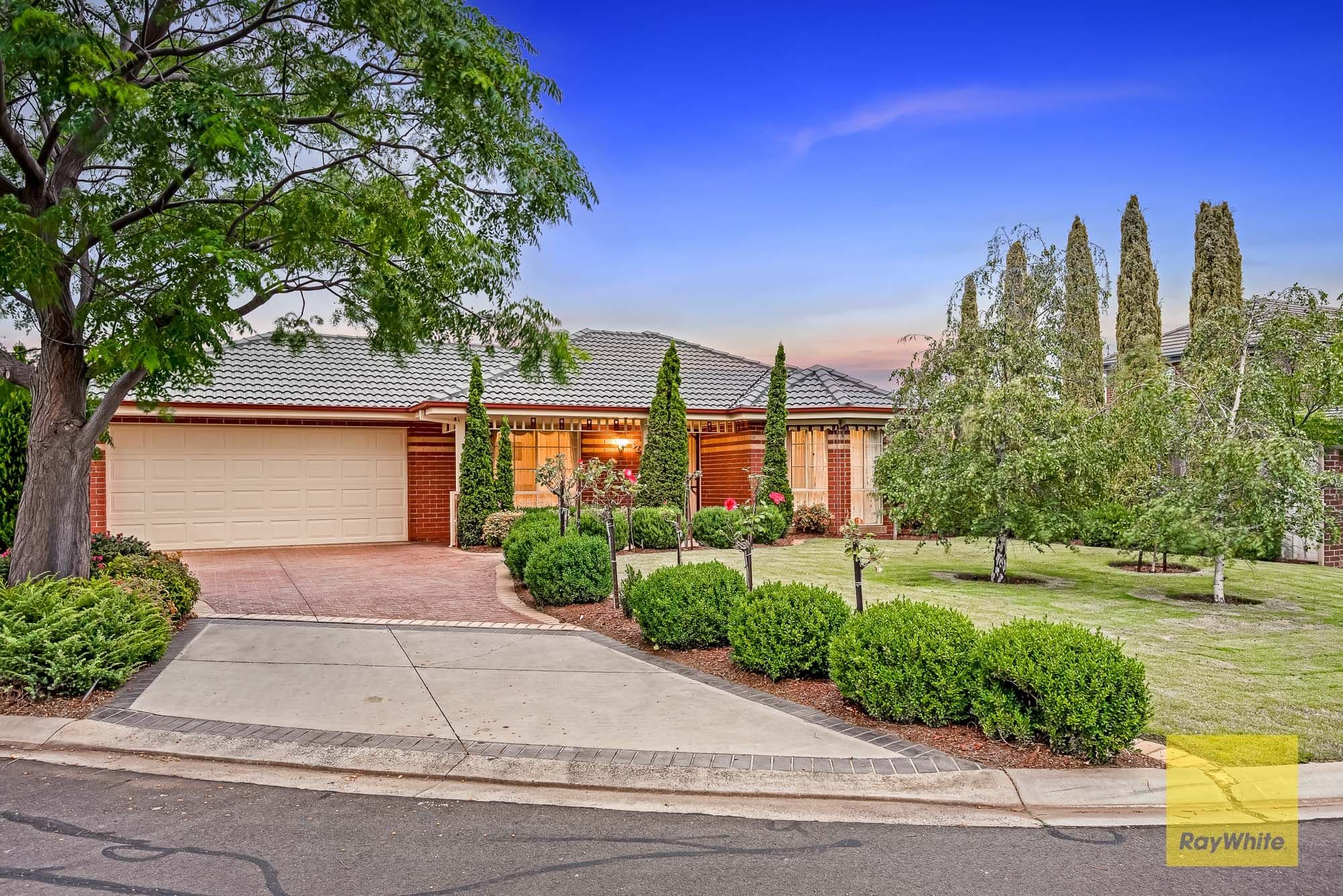 9 Carbury Court, Truganina VIC 3029, Truganina - Thumbnail 2