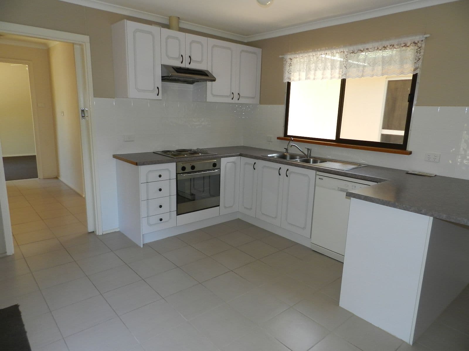 17 Fenwick Road, BERRI SA 5343, Berri - Thumbnail 2