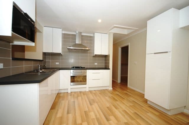 5 Mayfield Court, MONTROSE VIC 3765, Montrose - Thumbnail 4