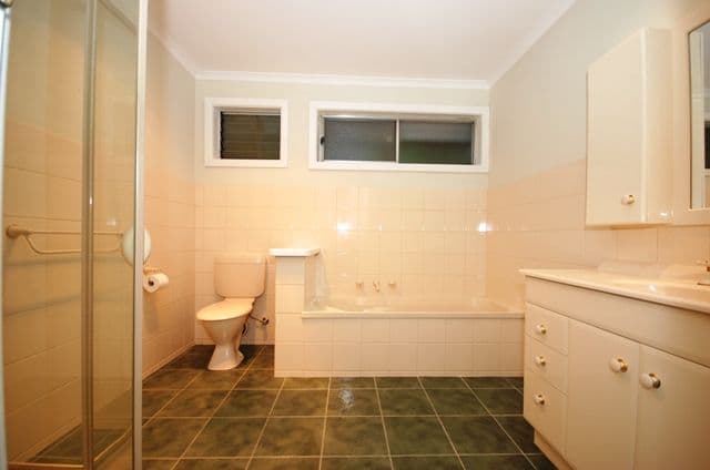 5 Mayfield Court, MONTROSE VIC 3765, Montrose - Thumbnail 7