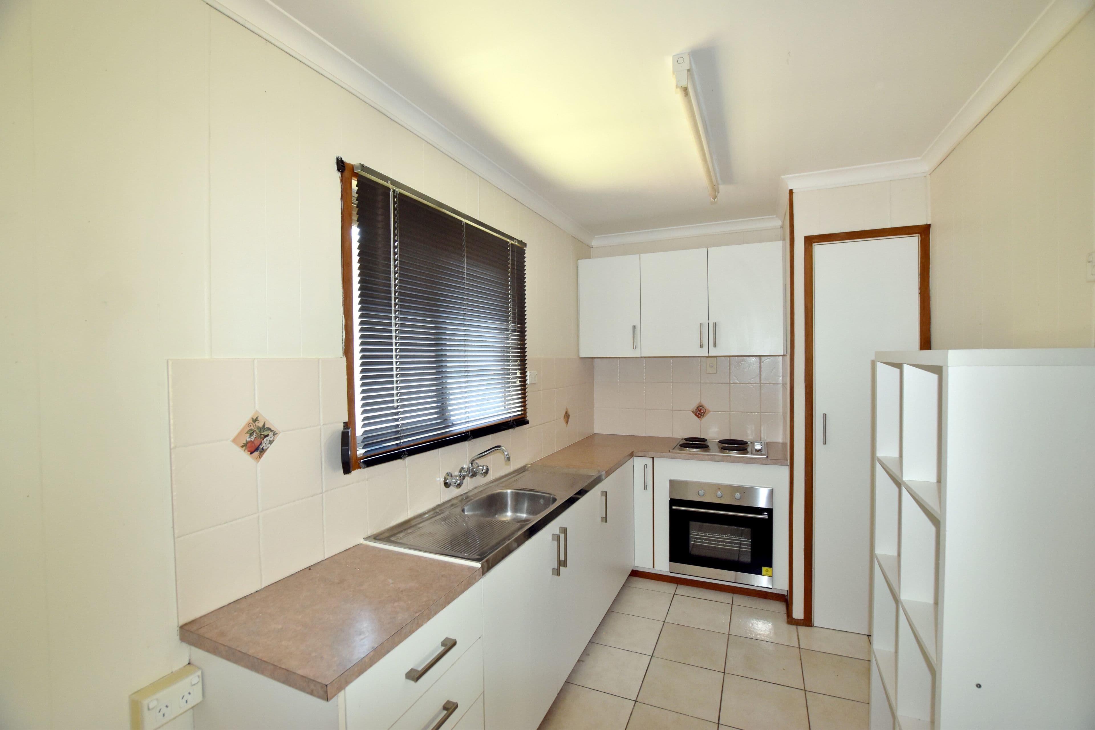 65 Boles Street, West Gladstone QLD 4680, West Gladstone - Thumbnail 5