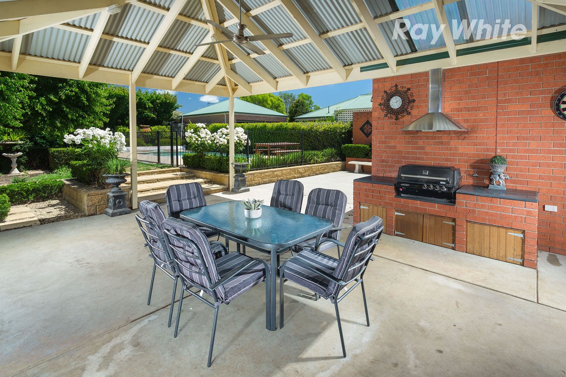 25 Mountford Crescent, East Albury - Image 1