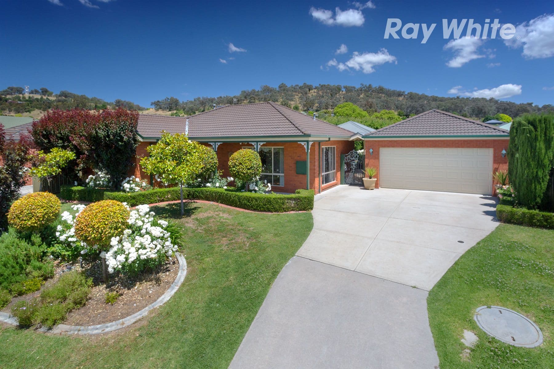 25 Mountford Crescent, East Albury - Thumbnail 2