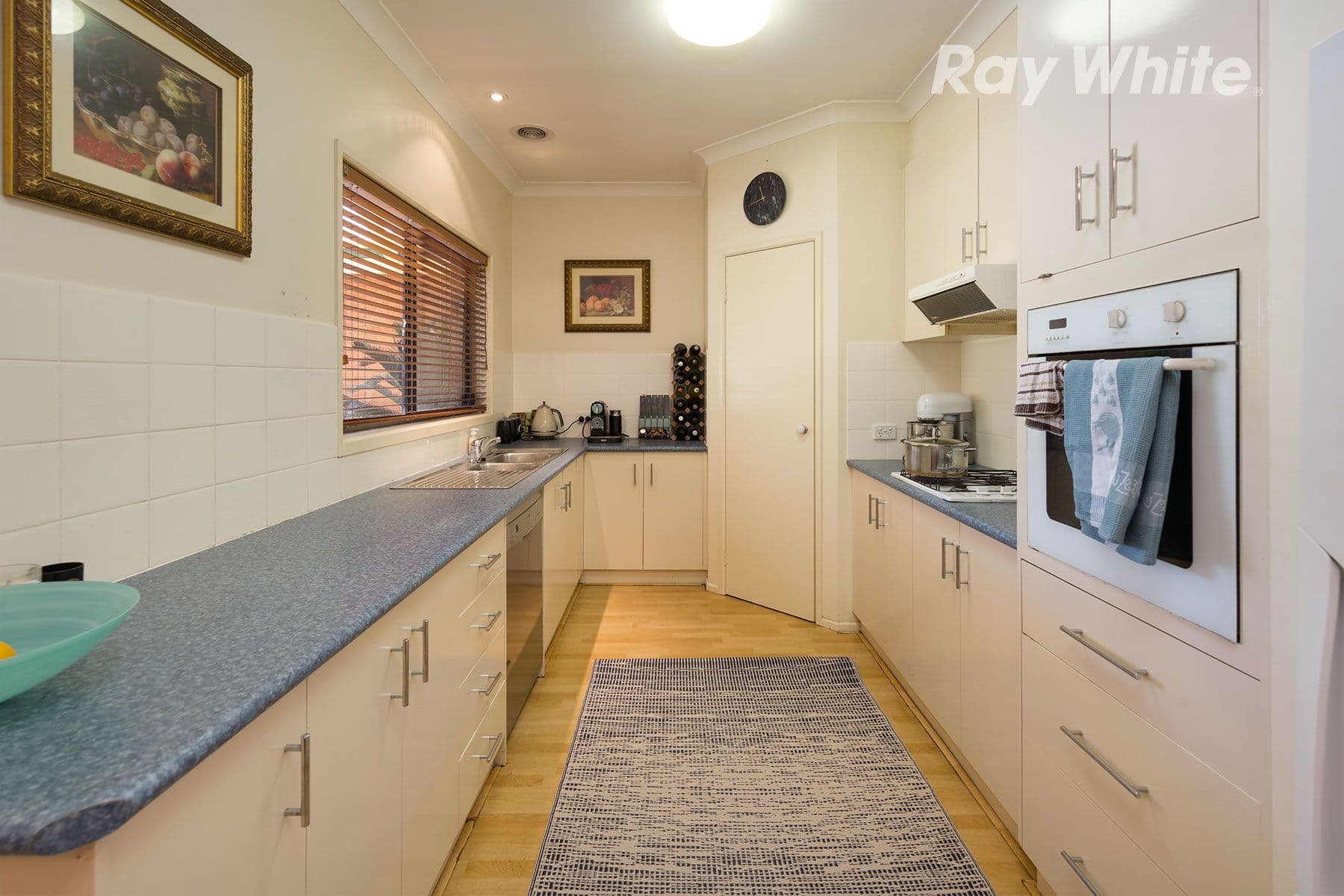 25 Mountford Crescent, East Albury - Thumbnail 6