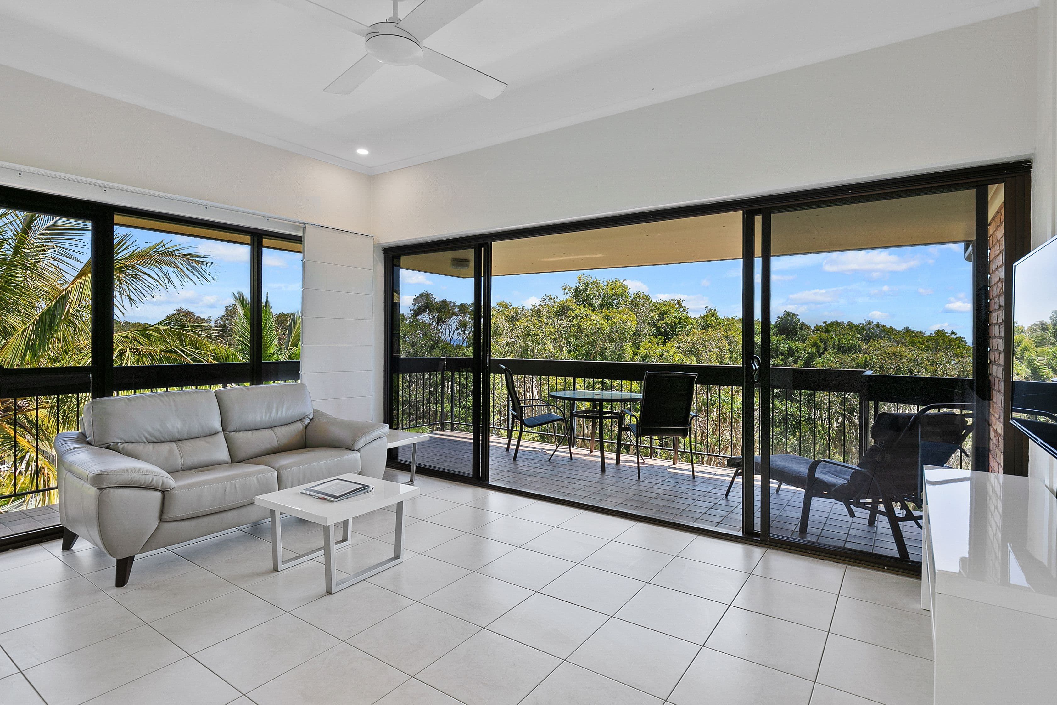 112 Dickson Way, Point Lookout QLD 4183, Point Lookout - Thumbnail 3