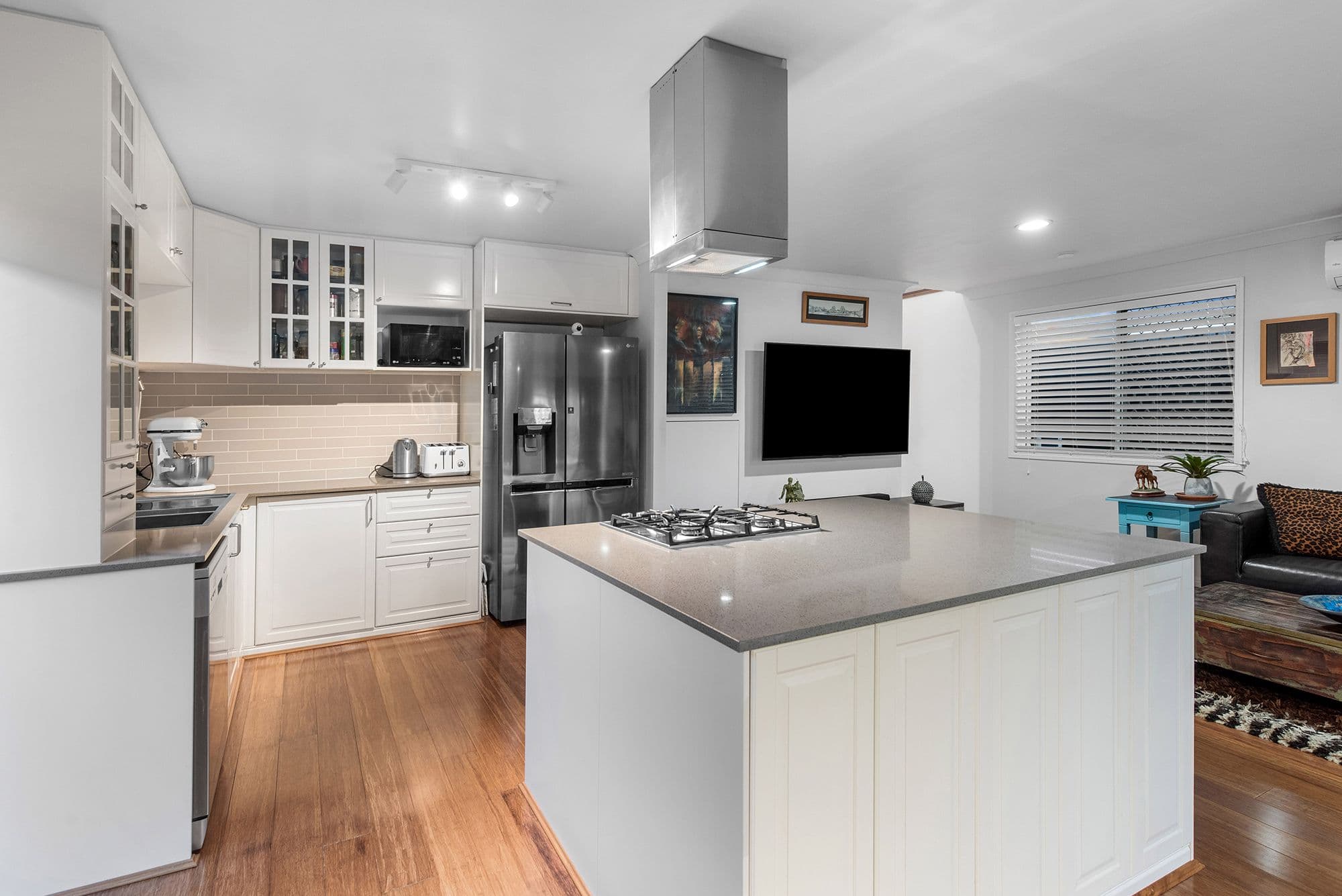 24 Main Avenue, Wavell Heights QLD 4012, Wavell Heights - Thumbnail 6