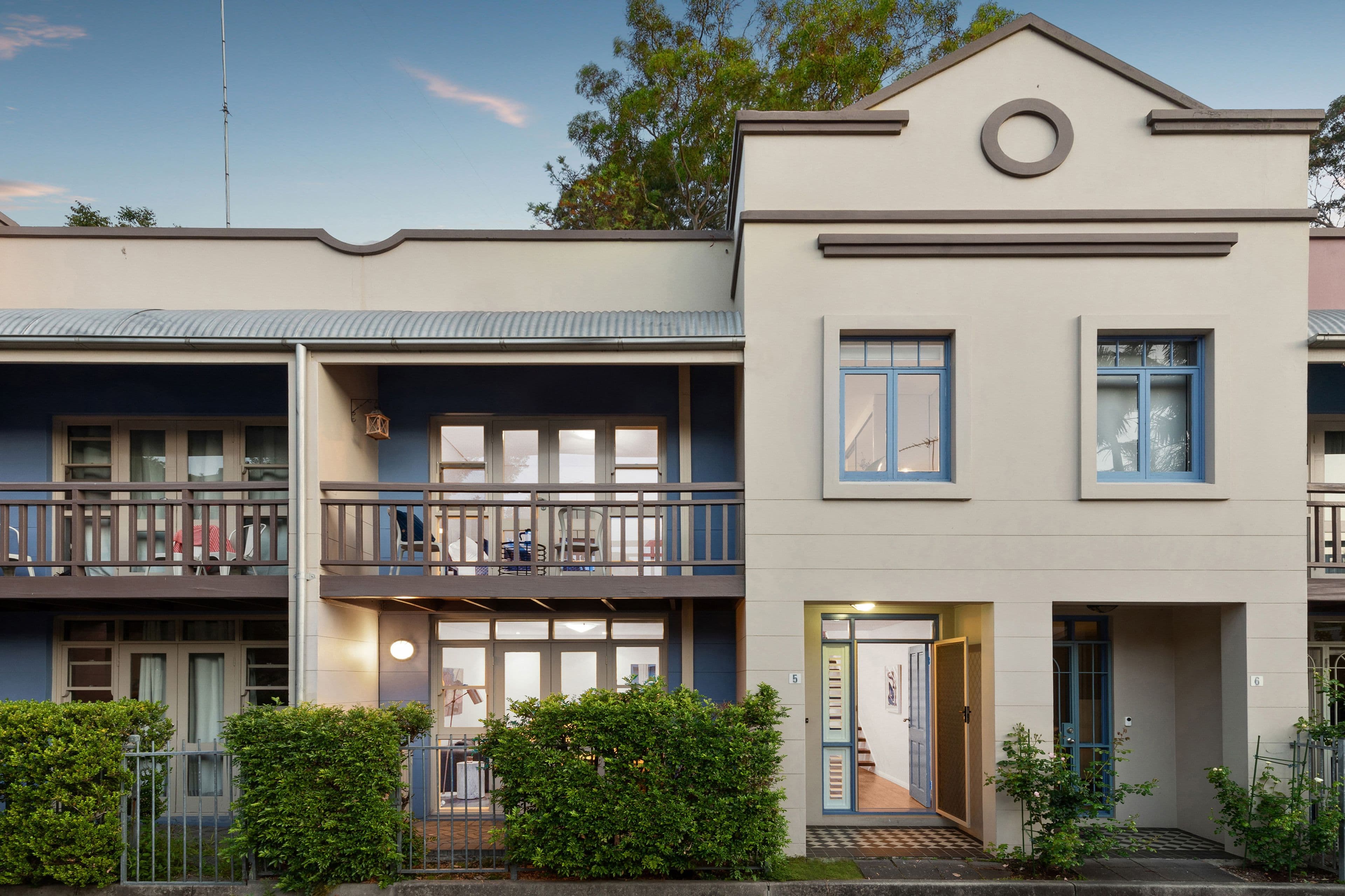 Terrace 5 of 208a St Johns Road, Forest Lodge NSW 2037, Forest Lodge - Thumbnail 2