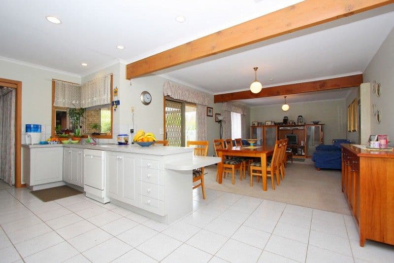 58 Carbine Way, KEILOR DOWNS VIC 3038, Keilor Downs - Thumbnail 3