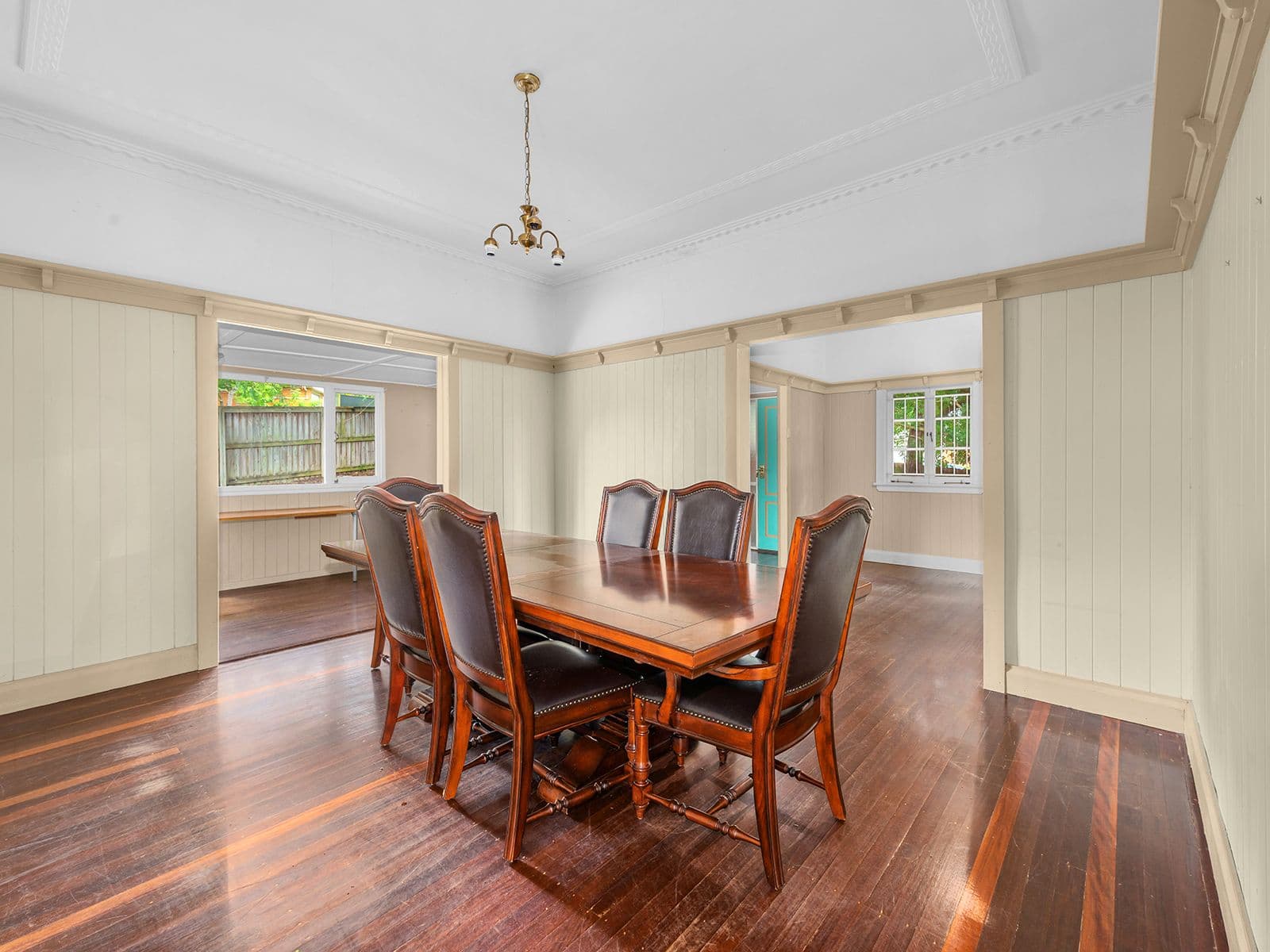 216 Chatsworth Road, Coorparoo QLD 4151, Coorparoo - Thumbnail 2