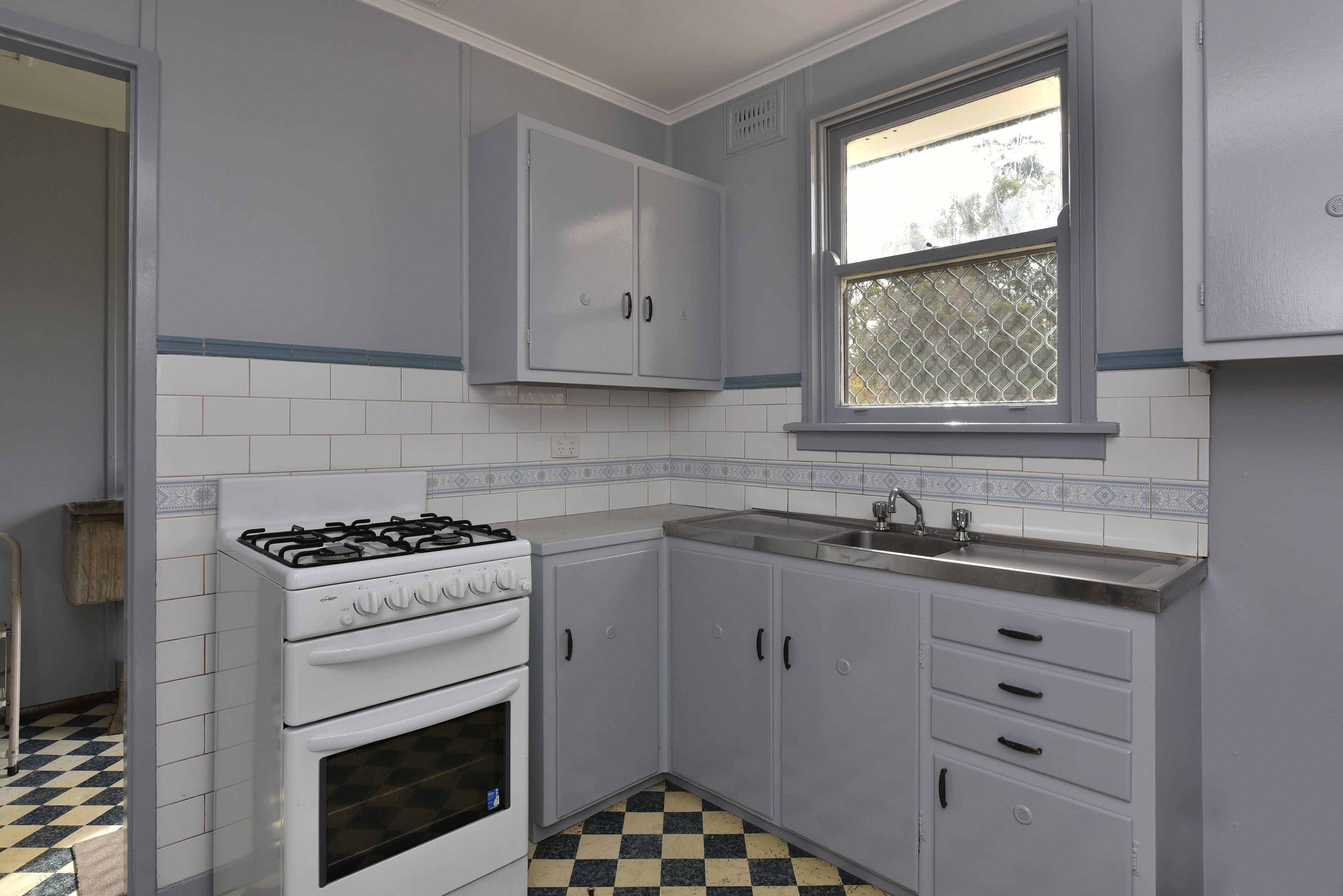 10 Barton Street, East Maitland - Thumbnail 2